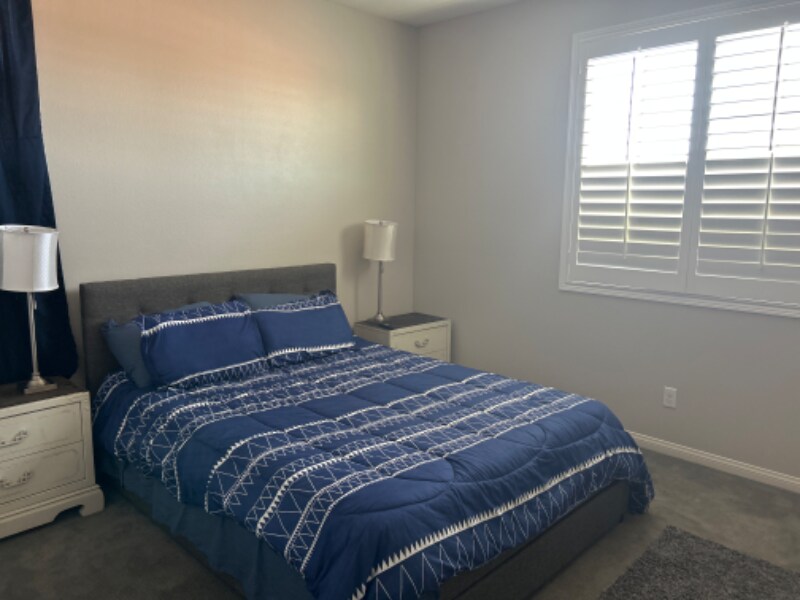 Foto principal - 22265 Pico St