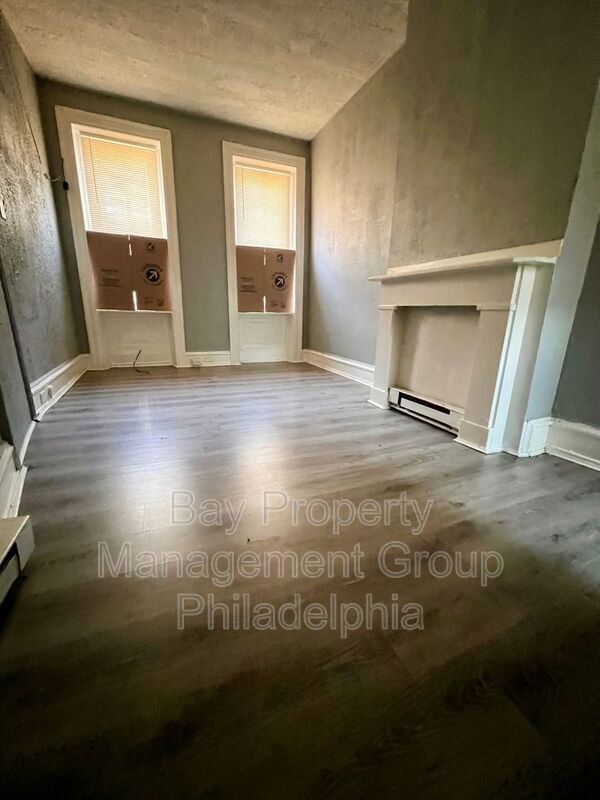 Building Photo - 1436 W York St