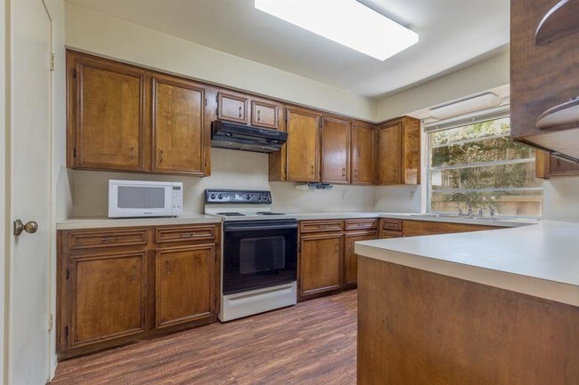 Foto del edificio - 6306 N 1st St