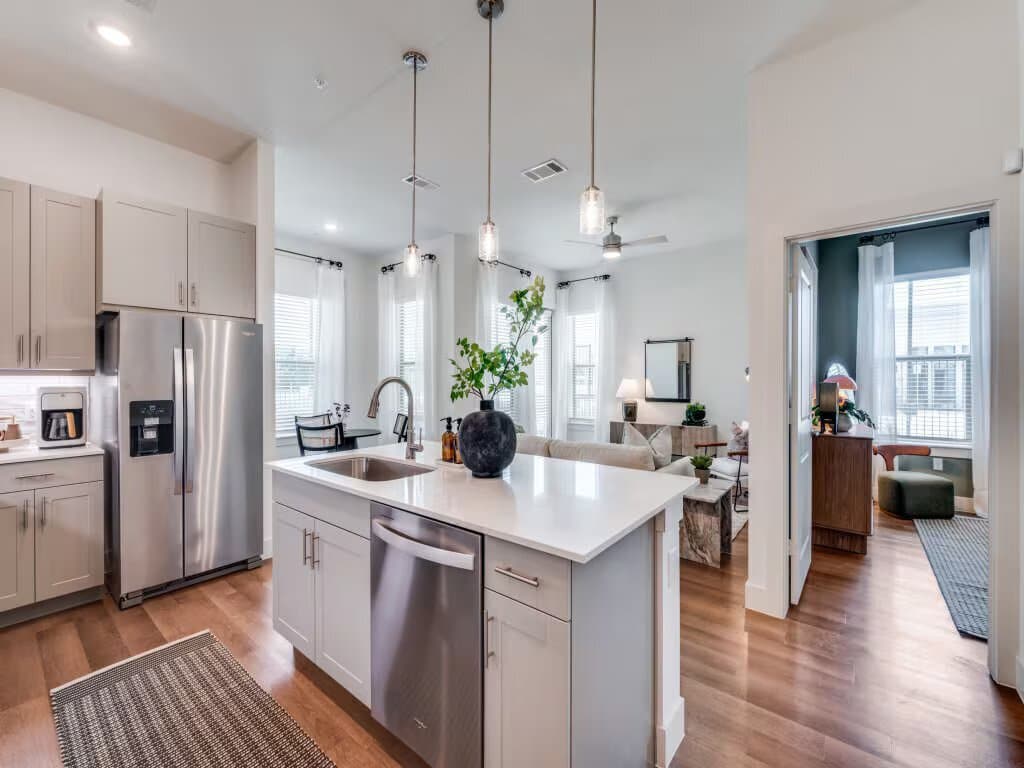 Photo - 8100 Brewer Blvd (Fort Worth, TX)