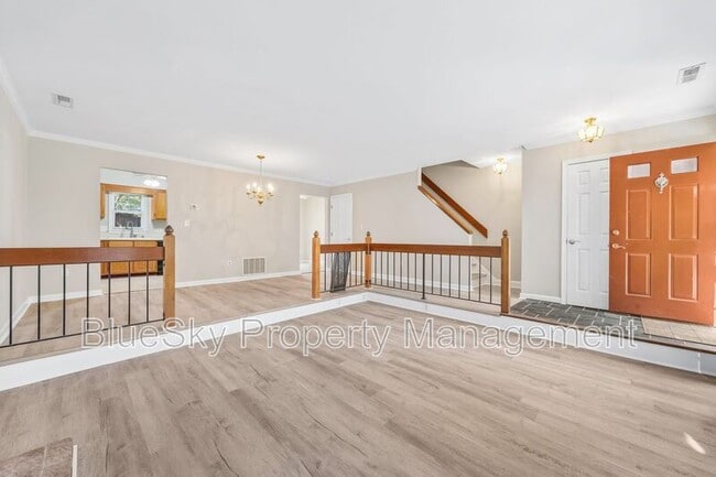 Building Photo - 439 Wynridge Dr