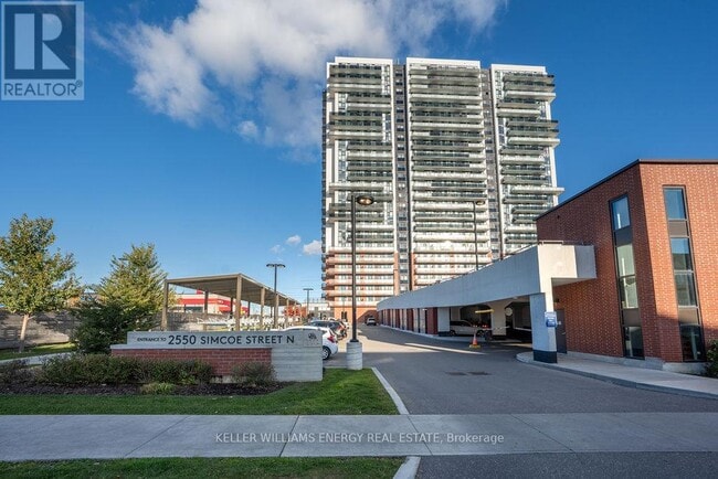 Building Photo - 2550 Simcoe St N