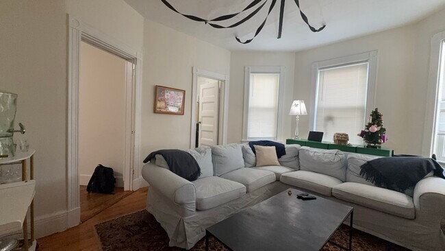 Building Photo - 26 Darling St