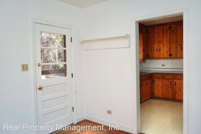 Building Photo - 3 br, 1 bath House - 240 Old Lynchburg Rd
