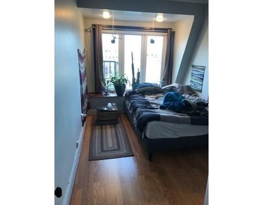 Building Photo - 542 Massachusetts Ave