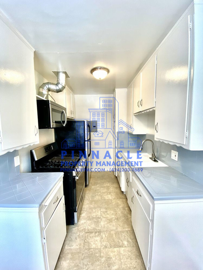 Foto del edificio - 1 Bedroom Apartment For Rent in Long Beach