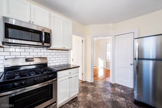 Foto del edificio - 11 Lewis St