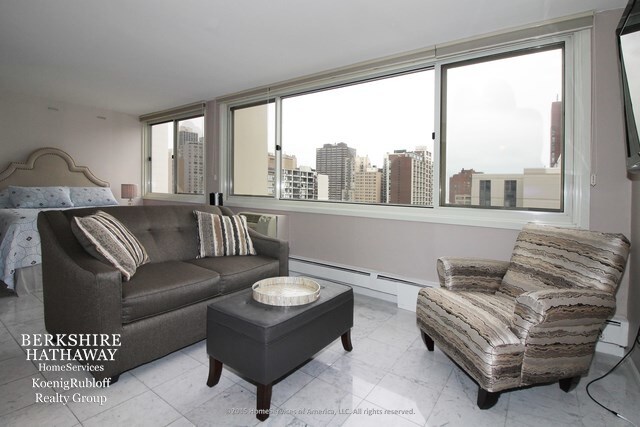 Foto del edificio - 1344 N Dearborn St
