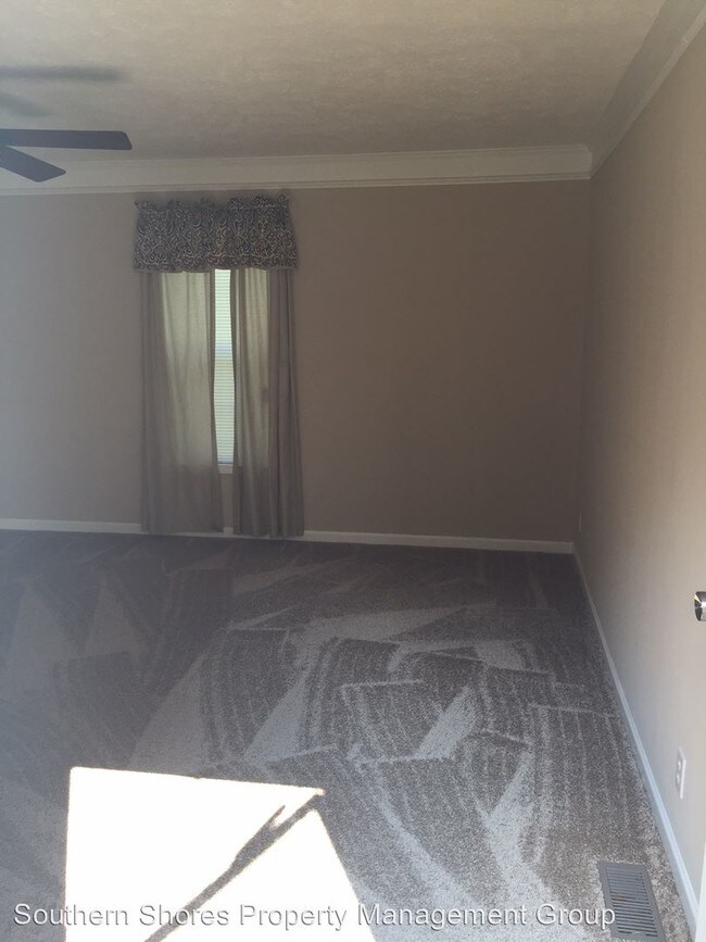 Building Photo - 3 br, 2 bath House - 806 Hughes Rd