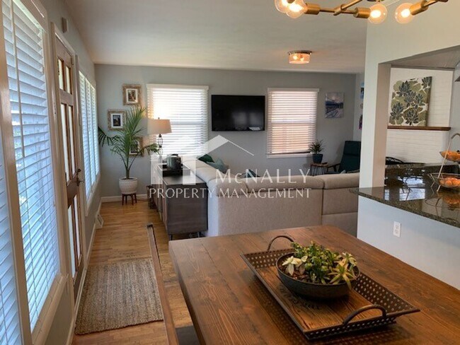 Foto del edificio - 4 Bedroom, 1.75 bath Rambler in North Tacoma