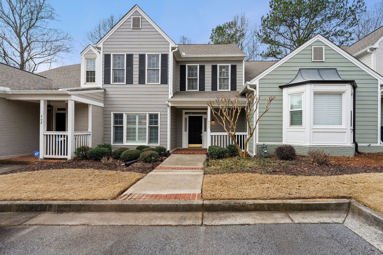 Primary Photo - Luxury 3-Story Townhome in Mulberry Farm C...