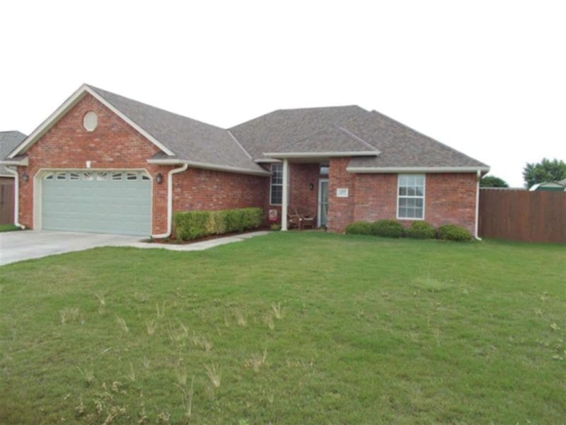 1207 Hershel Dr, Elgin, OK 73538 House Rental in Elgin, OK