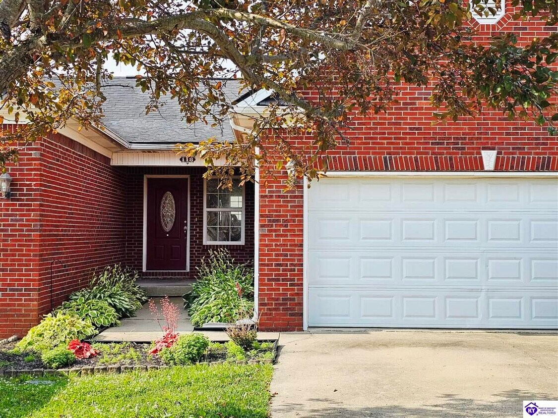Foto principal - 118 Twin Lakes Dr
