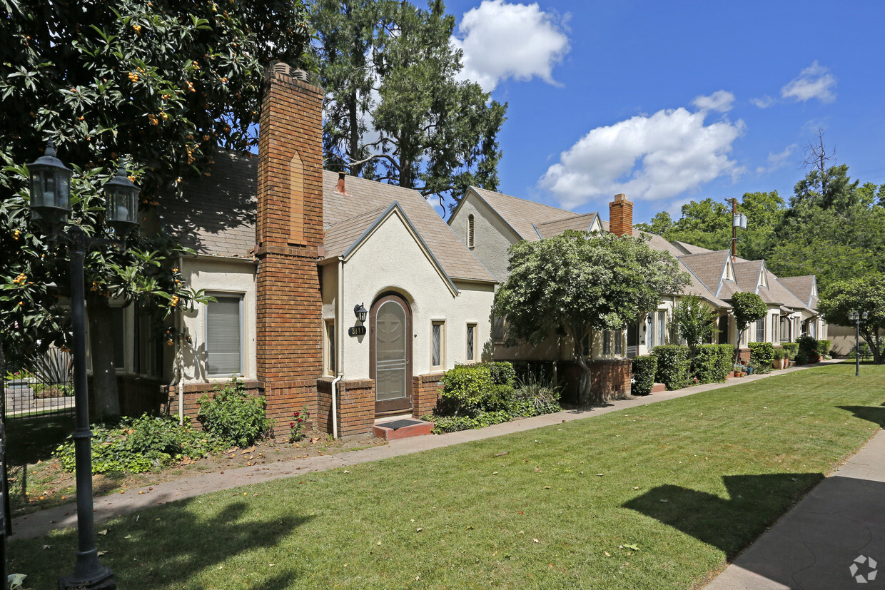 Building Photo - McKinley Courtyard