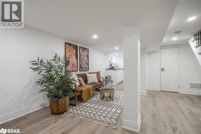 Photo du bâtiment - 1 Edward St