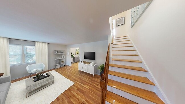 Townhome staged - Short Hills Gardens