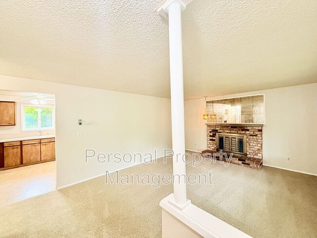 Foto del edificio - 5904 NE 109th St