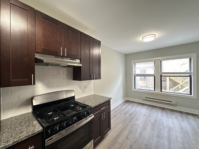 Foto del edificio - 728 St Johns Ave