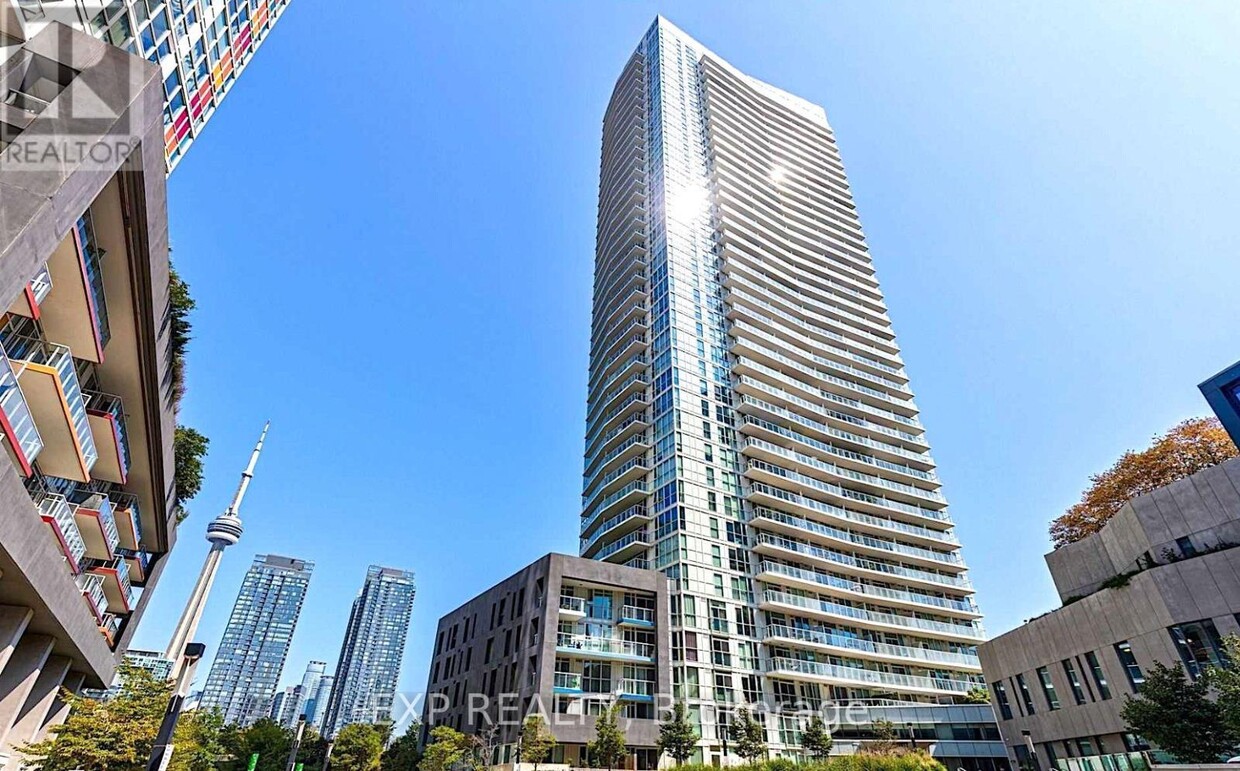 Primary Photo - 75-4775 Queens Wharf Rd