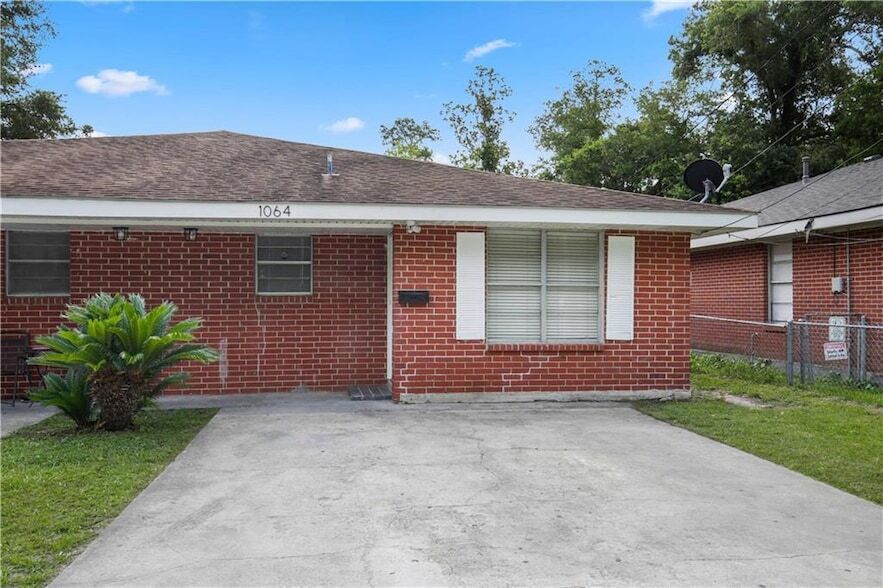 Foto principal - 1064 S Audubon St