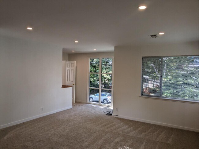 Foto del edificio - 1285 Hoover St