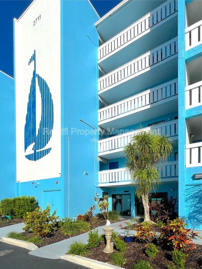 Building Photo - 2711 First Street