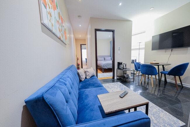 Foto del edificio - 5 W 101st St