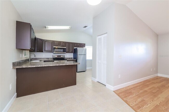 Foto del edificio - 123 Kings Pond Ave