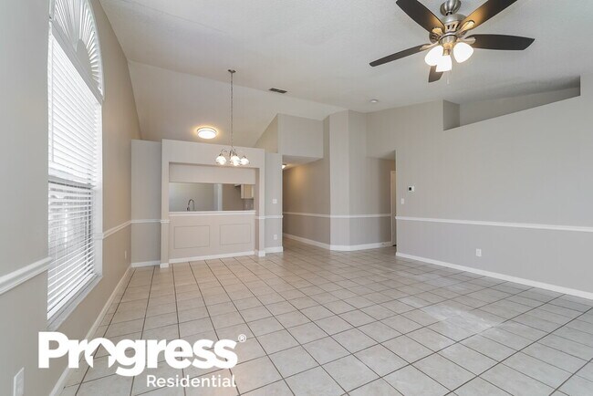 Building Photo - 5285 Hawk Dr