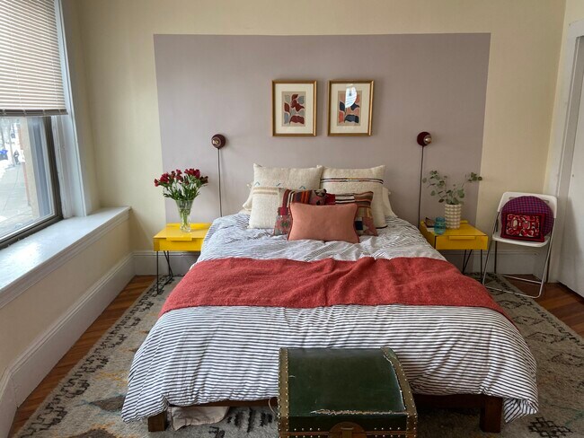 Foto del edificio - 1412 Beacon St