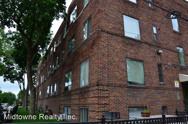Foto del edificio - 835 W Wayne St