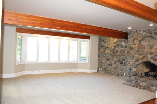 Foto del edificio - 3904 214th St SW