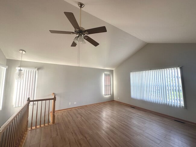 Building Photo - 2503 Dickens Dr
