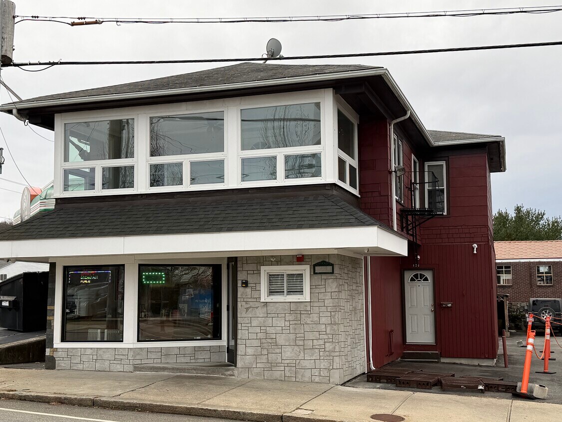 Foto principal - 1037 Cass Ave