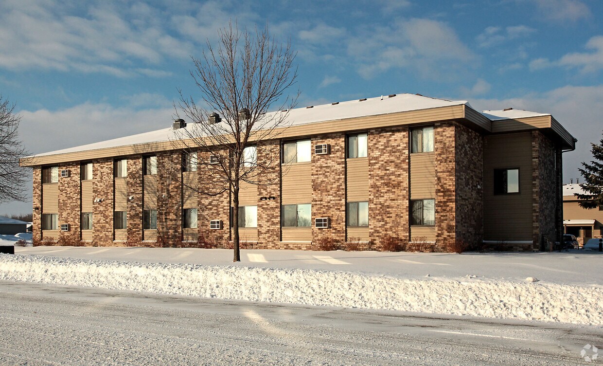 Dana Heights Apartments Apartments in Willmar, MN