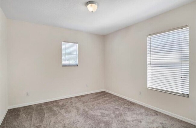 Building Photo - 16824 Gold Star Ct - 4bd 2.5ba - Available...