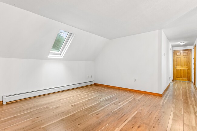 Building Photo - 15 Folly Mill Terrace