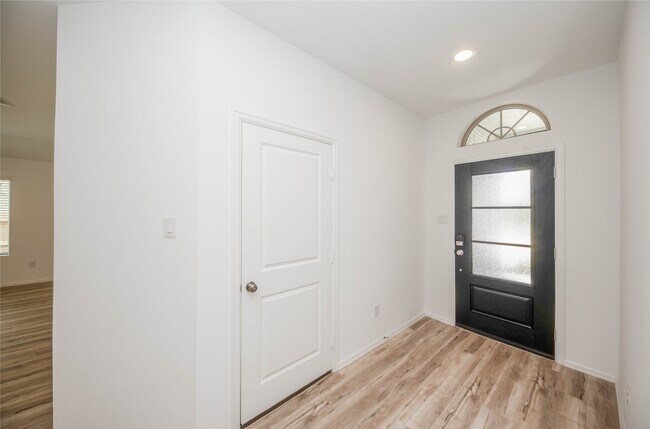 Foto del edificio - 2550 Olivine Stone Dr