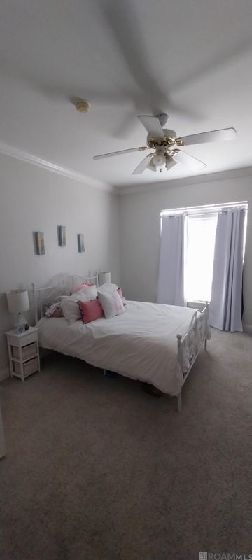 Foto del edificio - 710 E Boyd Dr