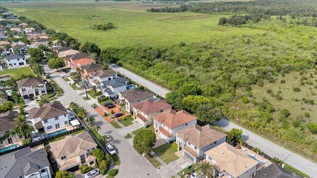 Foto del edificio - 5776 SW 166th Ct