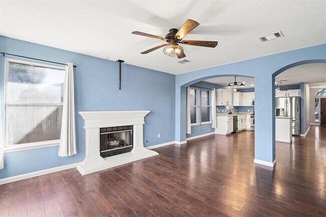 Building Photo - 15512 Imperial Jade Dr