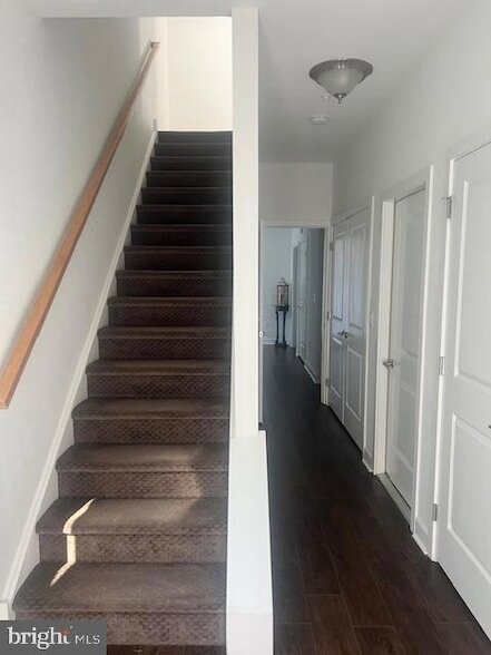 Building Photo - 43 Princeton Hightstown Rd