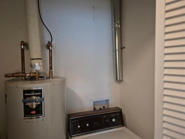 Building Photo - 921 Meadow Mead Dr