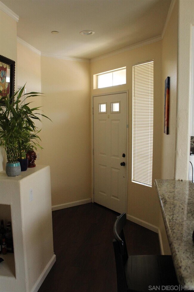 Building Photo - 10766 Sabre Hill Dr