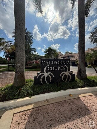 Building Photo - 16318 Malibu Dr