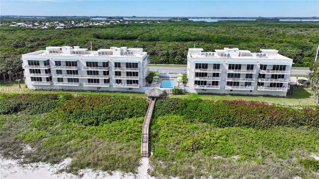 Foto del edificio - 4810 N Hwy A1A