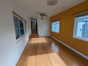 Foto del edificio - 2459 17th Ave N