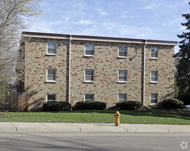 Bryant Oaks Rentals South Saint Paul, MN