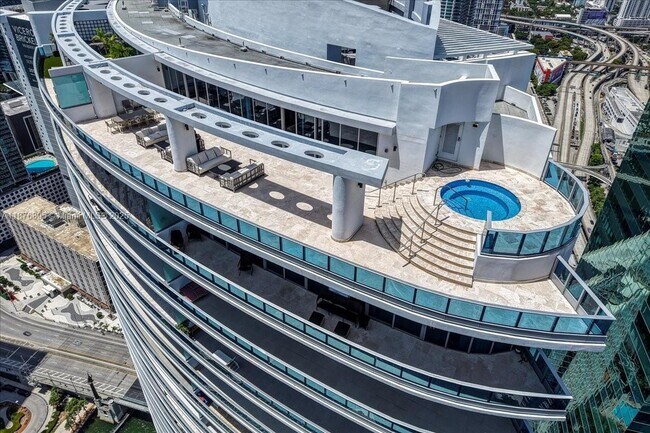 Foto del edificio - 200 Biscayne Blvd Way