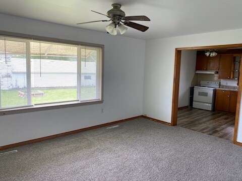 Foto principal - 5063 Main St